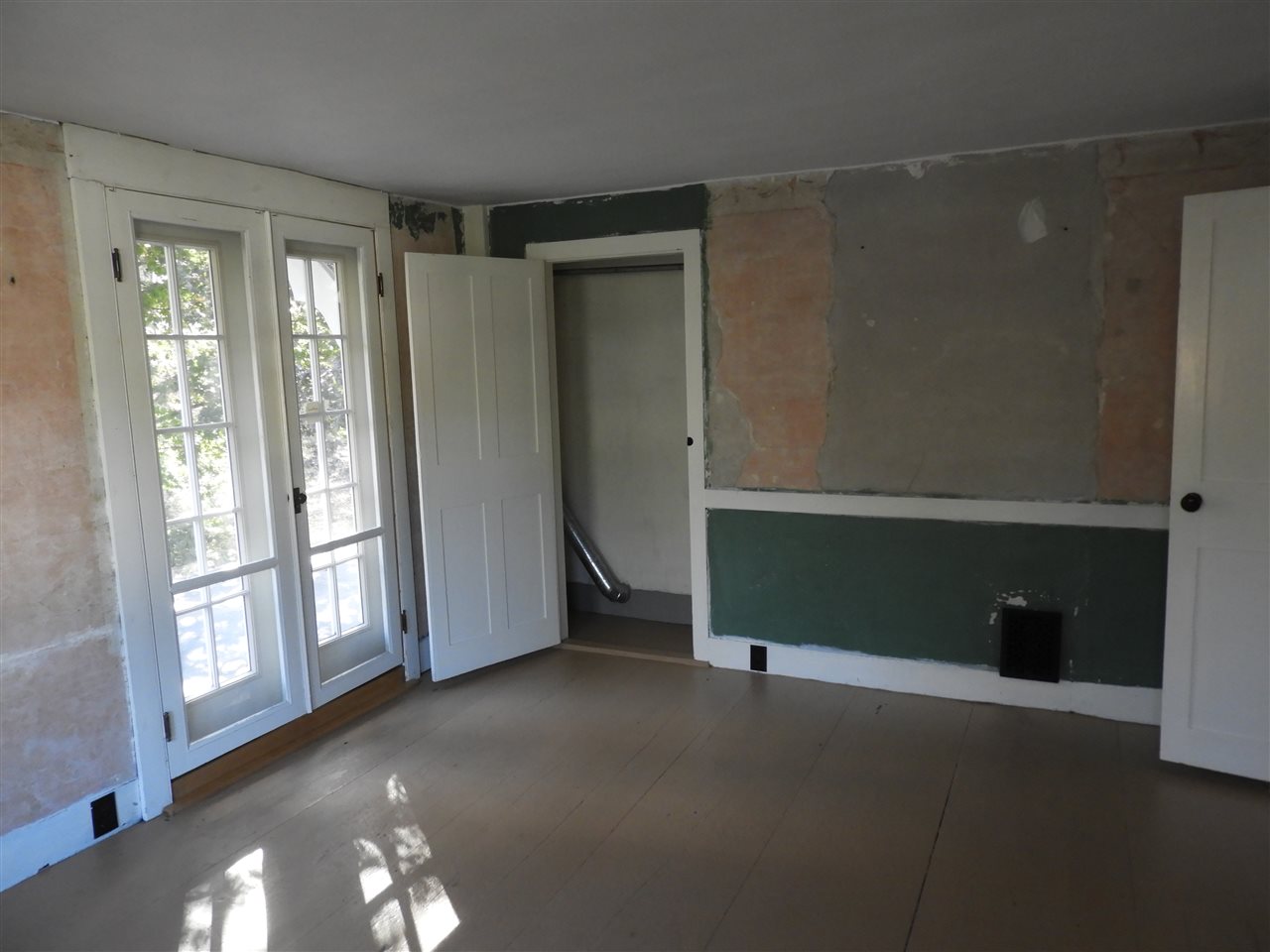 4 Wentworth Road Walpole, NH 03608 - Photo 29 of 40