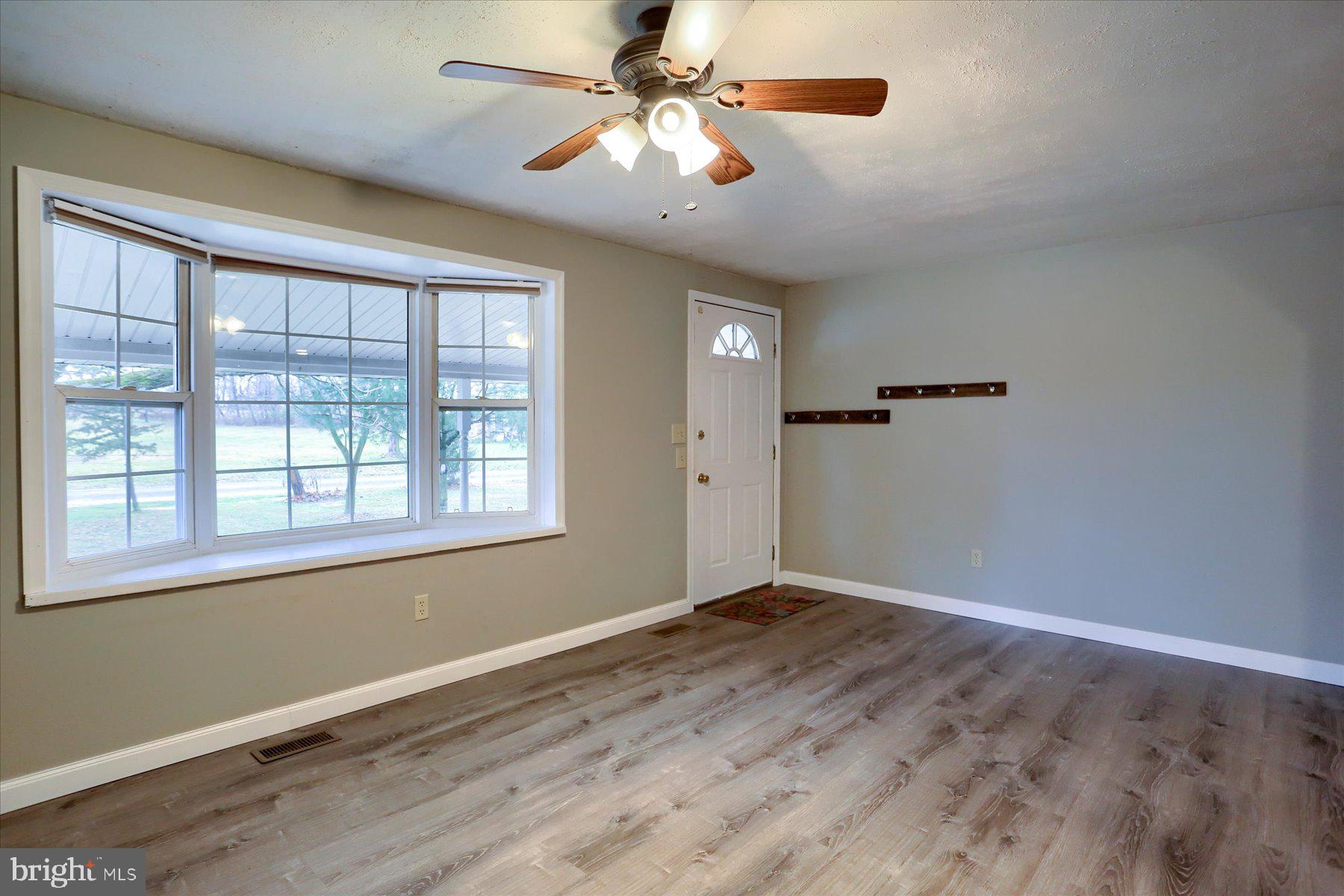 22 Silvertown Road Jonestown, PA 17038 - Photo 2 of 8 Gallery Image 2