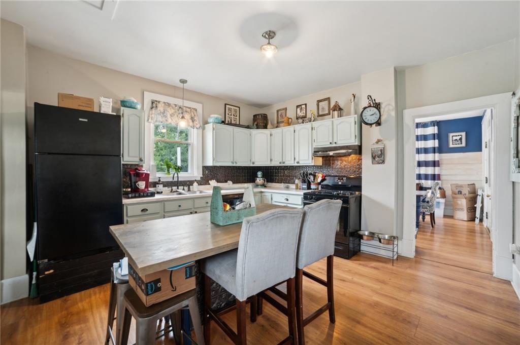 2361 Rochester Road Sewickley, PA 15143 - Photo 12 of 42 Gallery Image 12