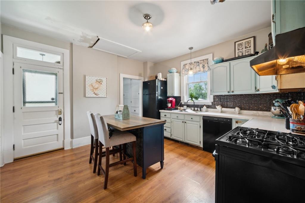 2361 Rochester Road Sewickley, PA 15143 - Photo 13 of 42 Gallery Image 13