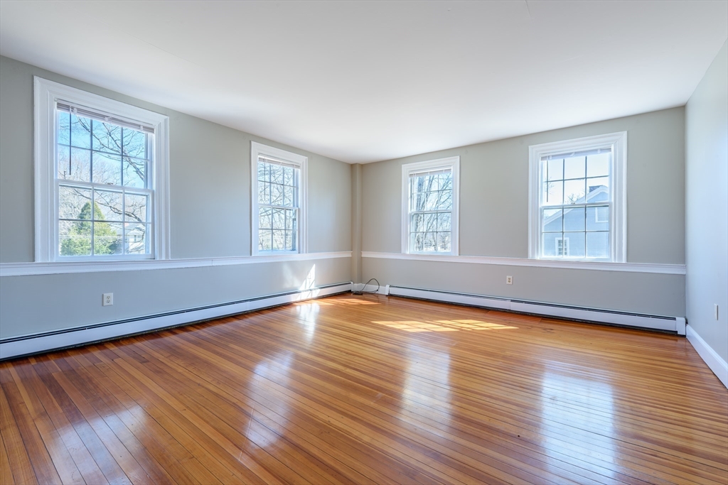 11 Middle Street Hadley, MA 01035 - Photo 20 of 26 Gallery Image 20