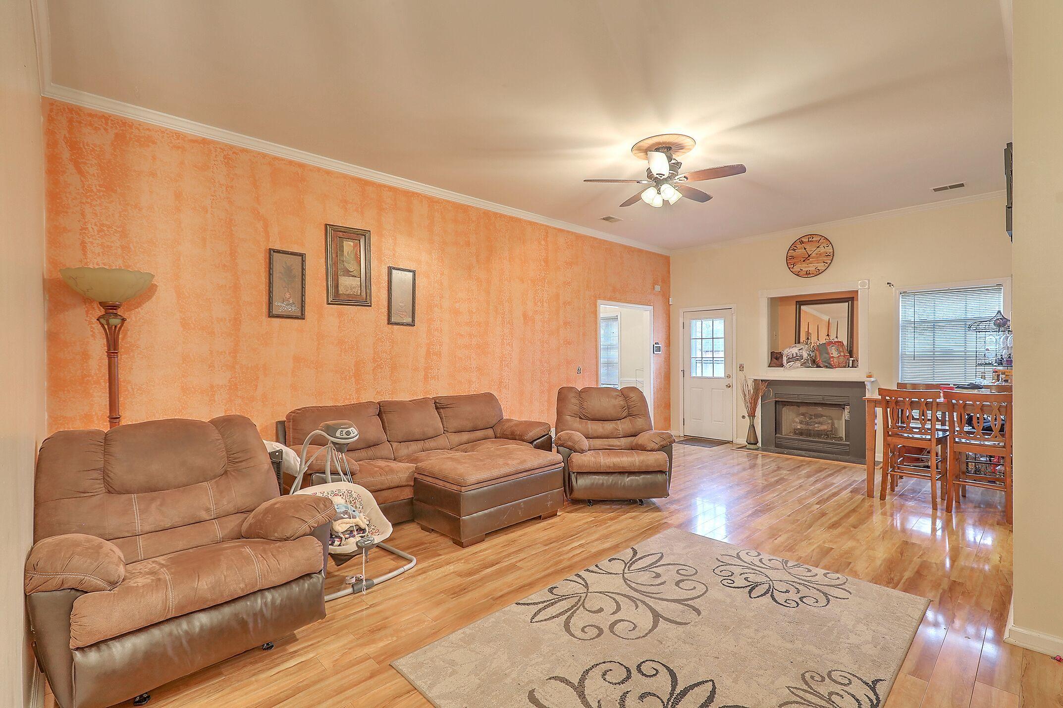 708 Oxford Road Ladson, SC 29456 - Photo 2 of 13 708 Oxford Living Room