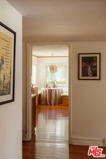 $1,275,000 | 1201 South Orange Grove Boulevard, Pasadena, CA 91105
