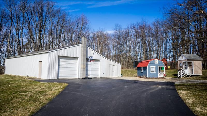 233 North Road Butler, PA 16001 - Photo 23 of 25
