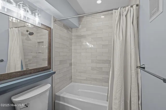 $625,000 | 9201 Coast Guard Road, Unit D204, Emerald Isle, NC 28594