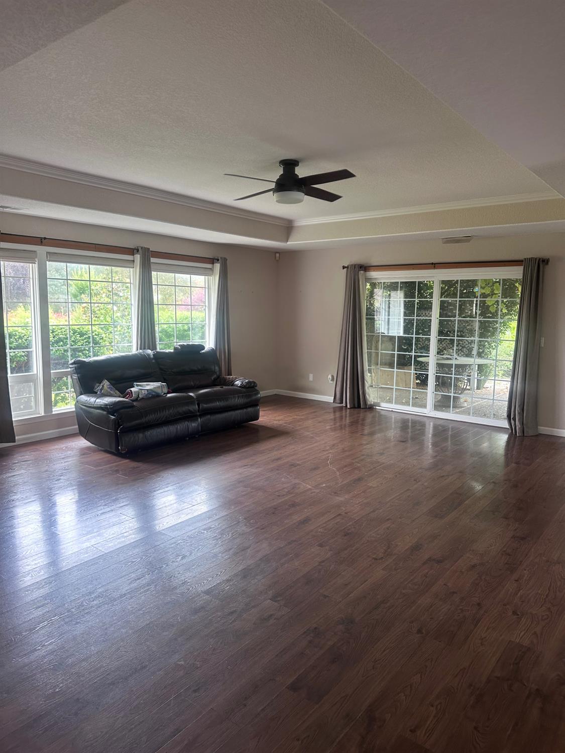 7124 Ospital Road Valley Springs, CA 95252 - Photo 29 of 37 a living room with furniture and windows
