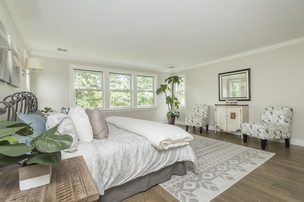 767 Newton Street Brookline, MA 02467 - Photo 13 of 25