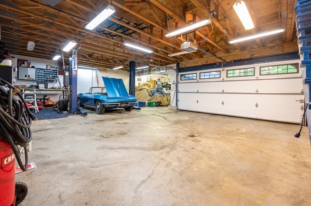 216 Beaman Road Sterling, MA 01564 - Photo 32 of 41 Gallery Image 32