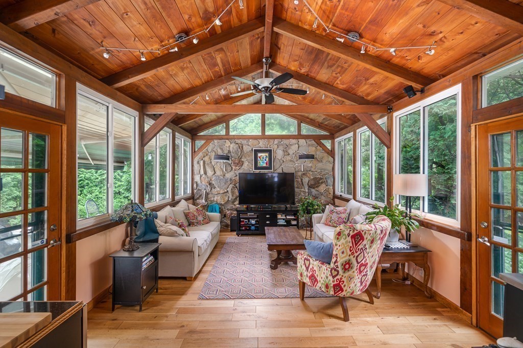 216 Beaman Road Sterling, MA 01564 - Photo 9 of 41 Gallery Image 9
