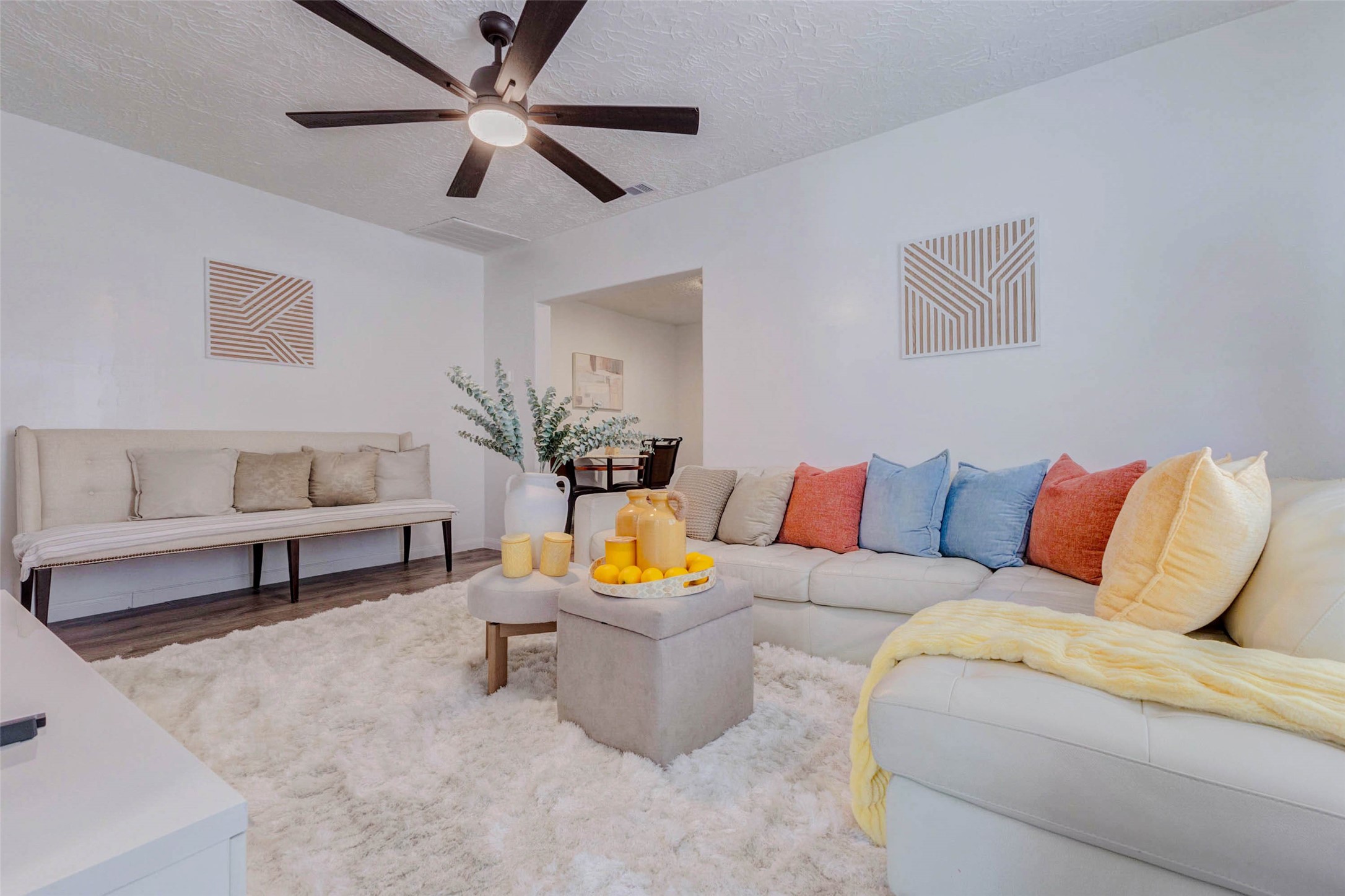 2902 Truxillo Street Houston, TX 77004 - Photo 6 of 32 a living room with furniture and a couch
