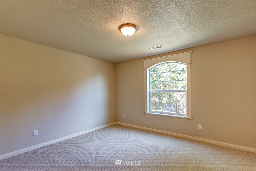 127 Talkeetna Heights Road Longview, WA 98632 - Photo 14 of 18 Gallery Image 14