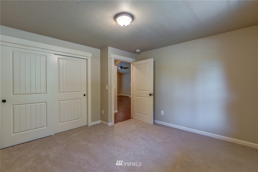 127 Talkeetna Heights Road Longview, WA 98632 - Photo 4 of 18 Gallery Image 4