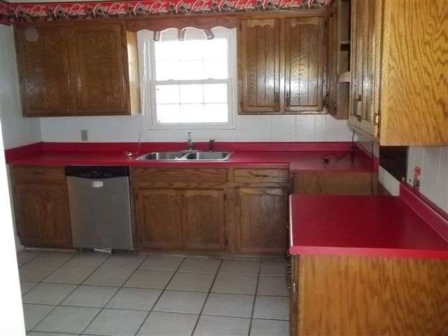 20 Matlock Circle Greer, SC 29651 - Photo 3 of 8 Gallery Image 3