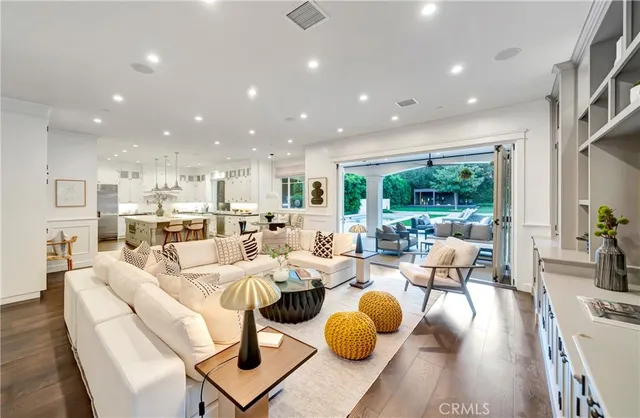 $4,998,000 | 4821 Oak Park Avenue, Encino, CA 91316