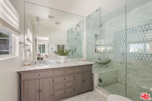 $12,500 | 11349 Canton Drive, Studio City, CA 91604