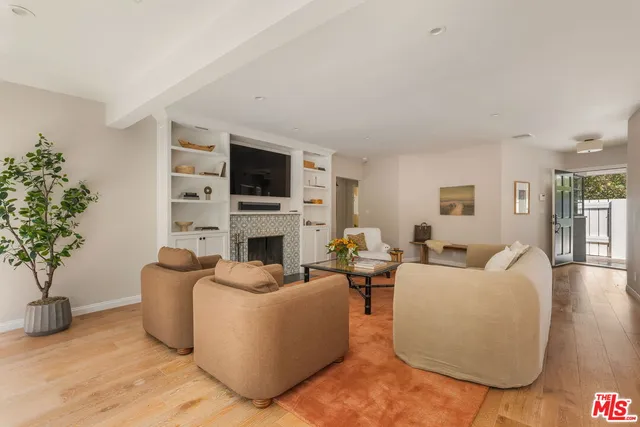 $12,500 | 11349 Canton Drive, Studio City, CA 91604