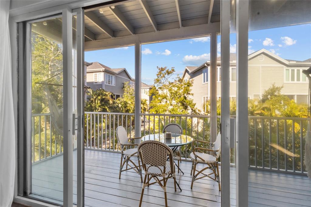 515 Forest Way Longboat Key, FL 34228 - Photo 17 of 53