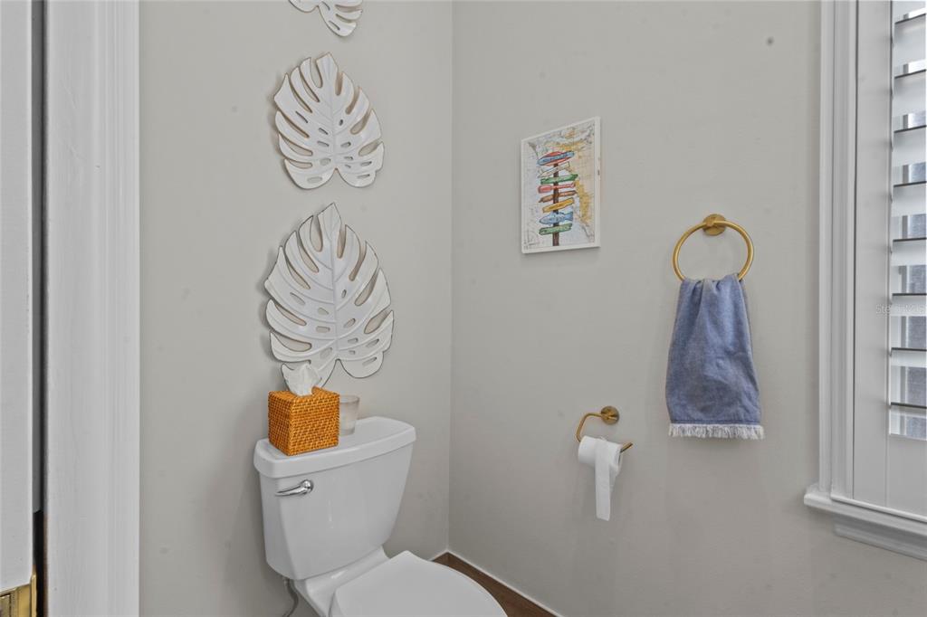 515 Forest Way Longboat Key, FL 34228 - Photo 30 of 53