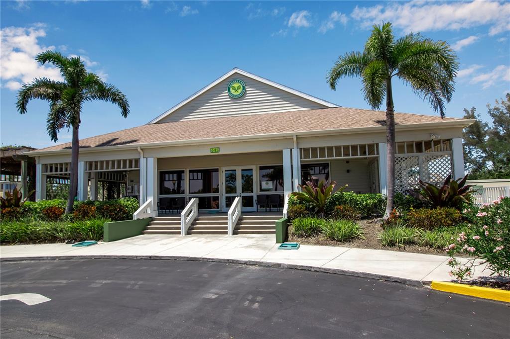 515 Forest Way Longboat Key, FL 34228 - Photo 47 of 53