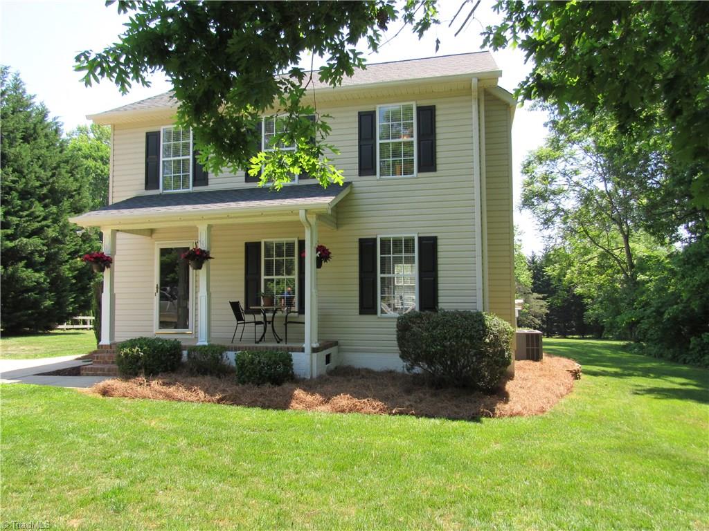 8207 Daltonshire Drive Oak Ridge, NC 27310 - Photo 2 of 30 Gallery Image 2