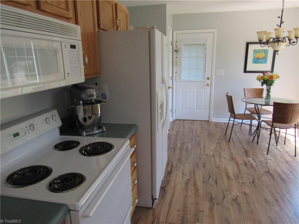 8207 Daltonshire Drive Oak Ridge, NC 27310 - Photo 12 of 30 Gallery Image 12