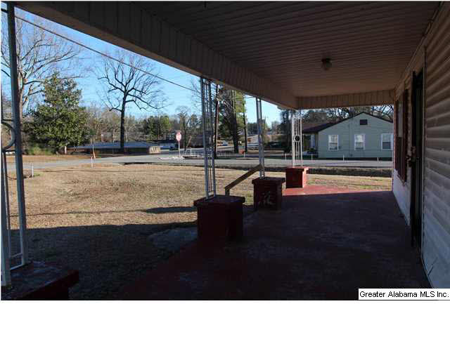 5302 Saks Road Anniston, AL 36206 - Photo 6 of 11 Gallery Image 6