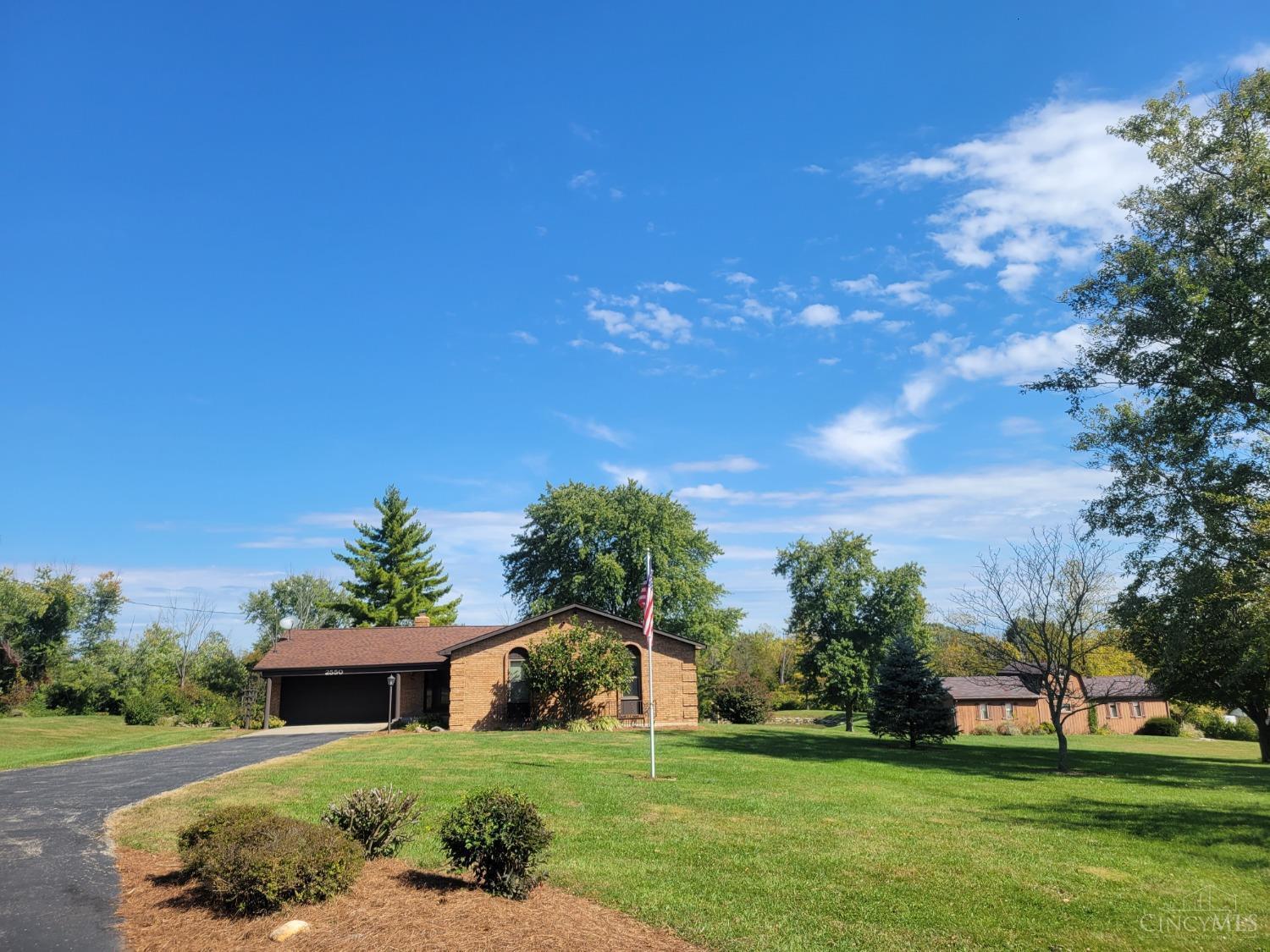 2550 Bell Road Hamilton, OH 45013 - Photo 1 of 49