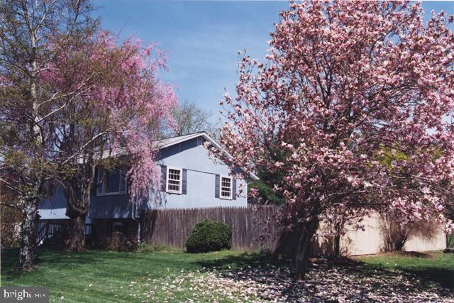 46 Loop Road Quarryville, PA 17566 - Photo 1 of 21 Gallery Image 1