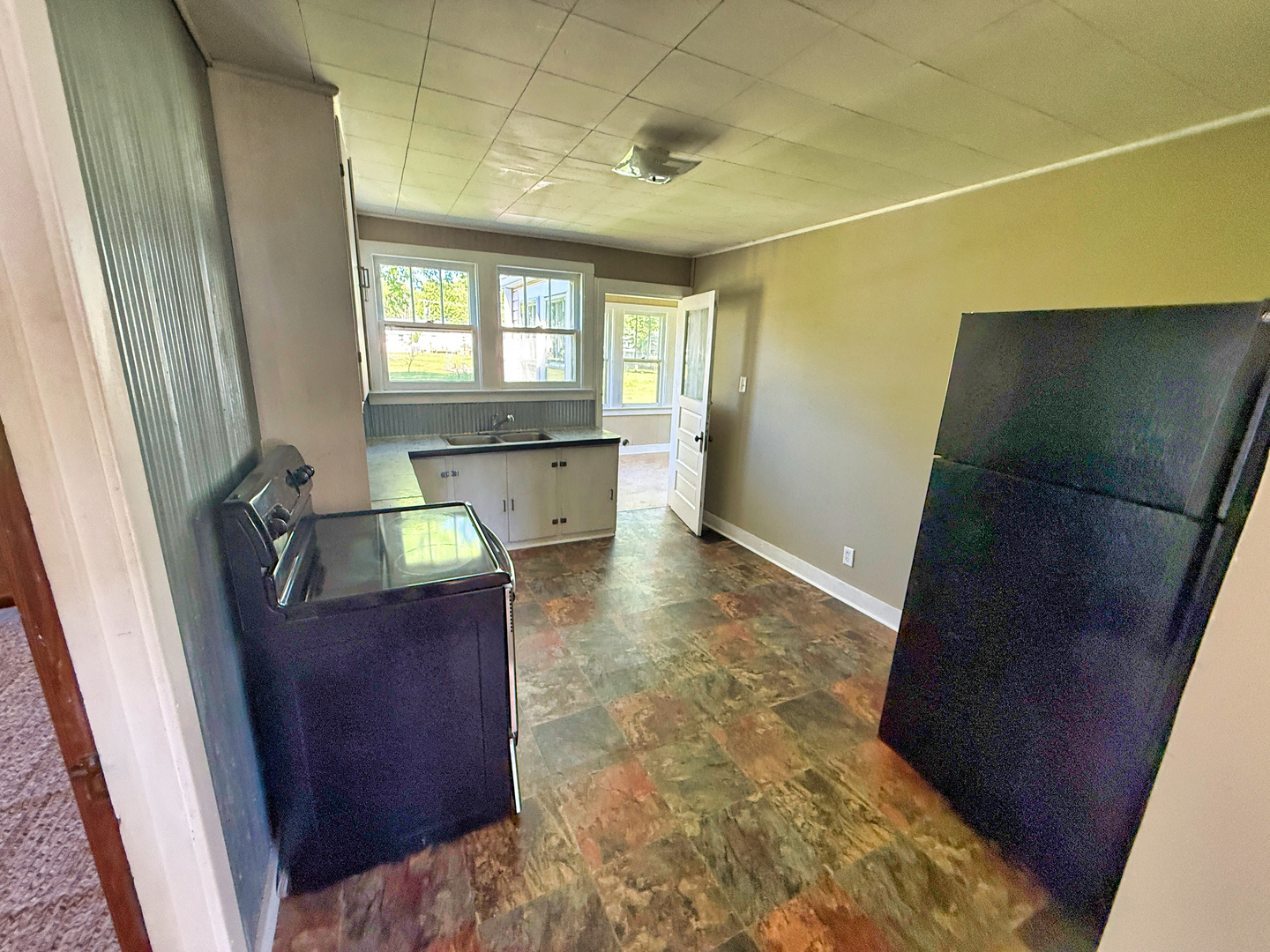 426 South Locust Street Flora, IL 62839 - Photo 14 of 58