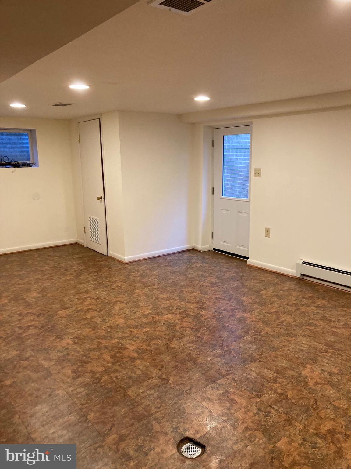 14104 Schaeffer Road Germantown, MD 20874 - Photo 29 of 42 a view of an empty room