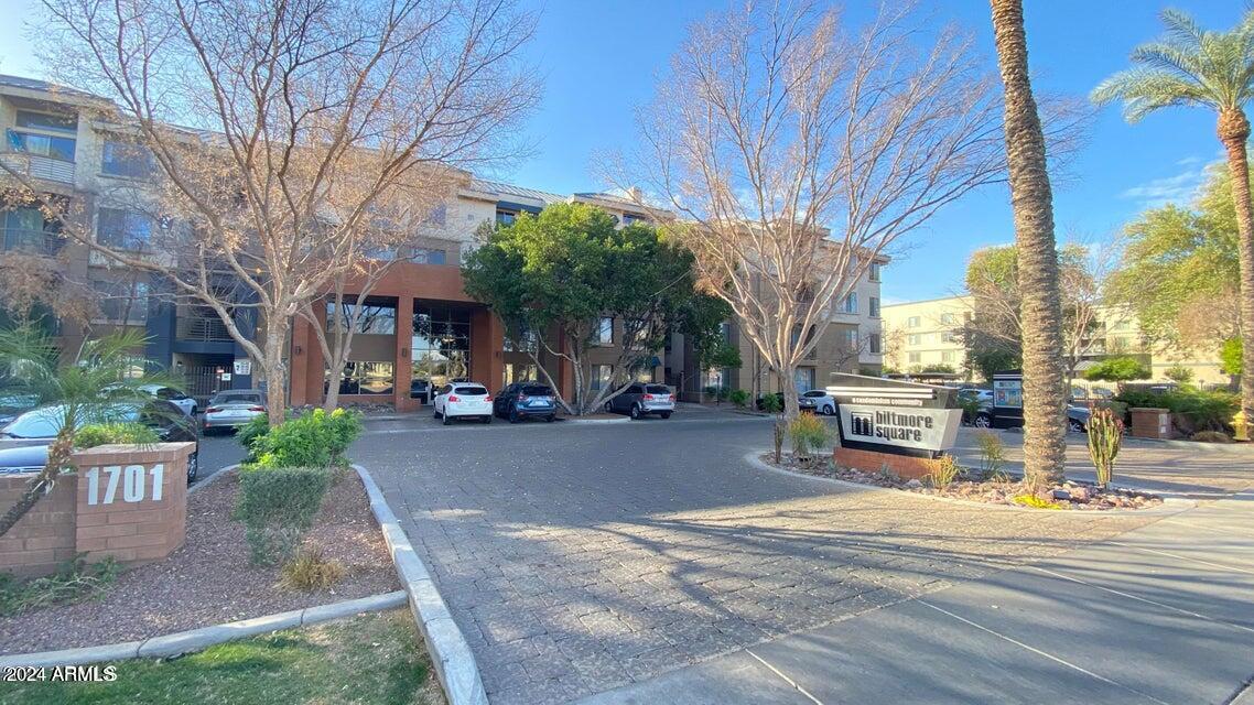 1701 East Colter Street, Unit 165 Phoenix, AZ 85016 - Photo 25 of 33 Community entry