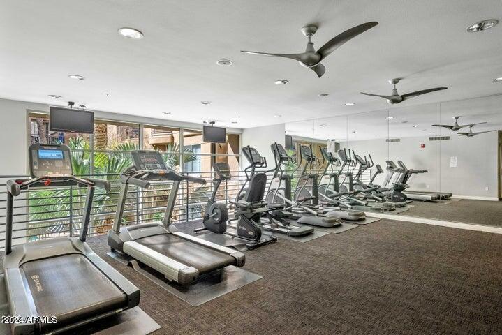 1701 East Colter Street, Unit 165 Phoenix, AZ 85016 - Photo 31 of 33 a view of a room with gym equipment
