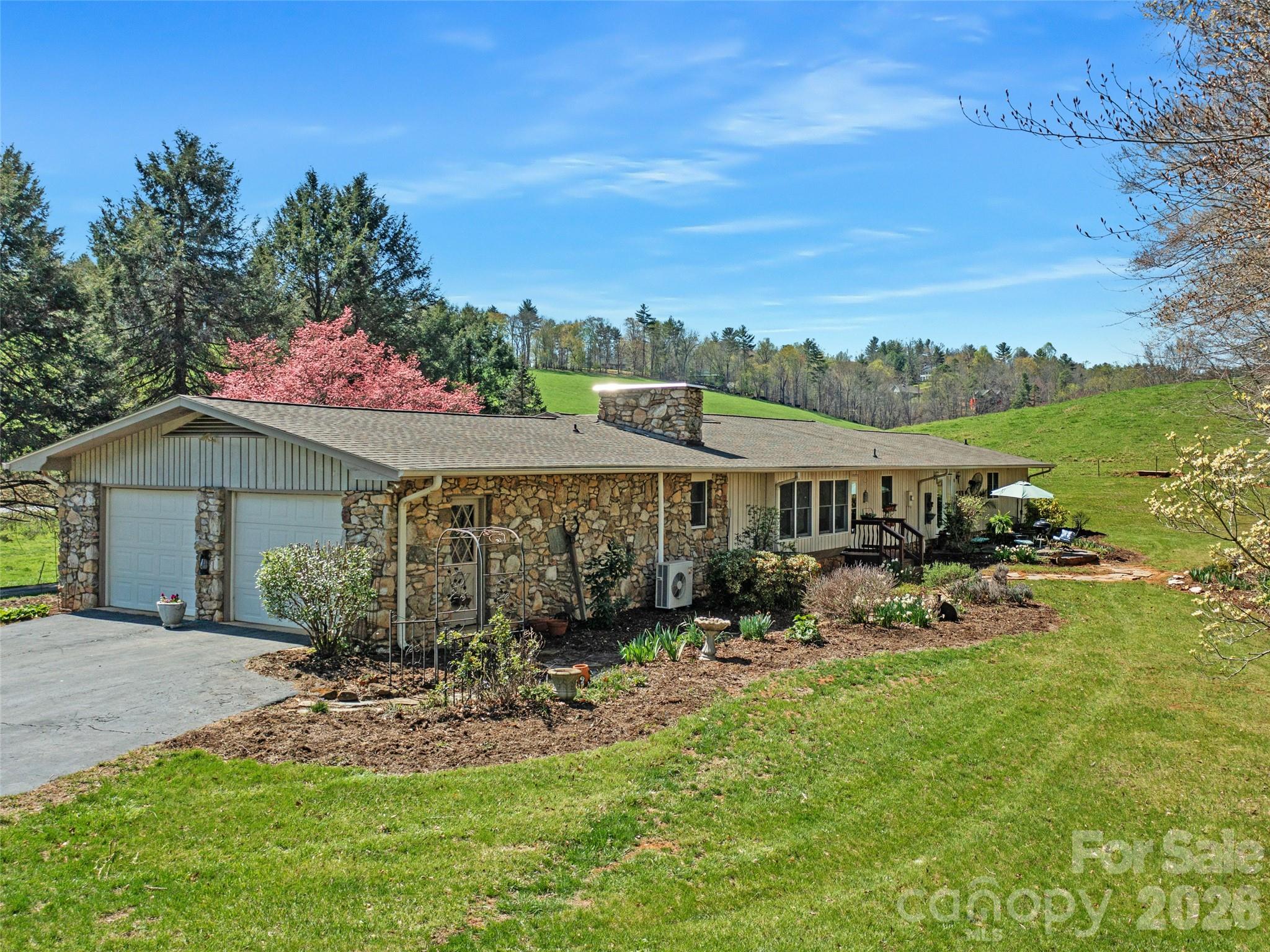 1617 California Creek Road Mars Hill, NC 28754 - Photo 34 of 48