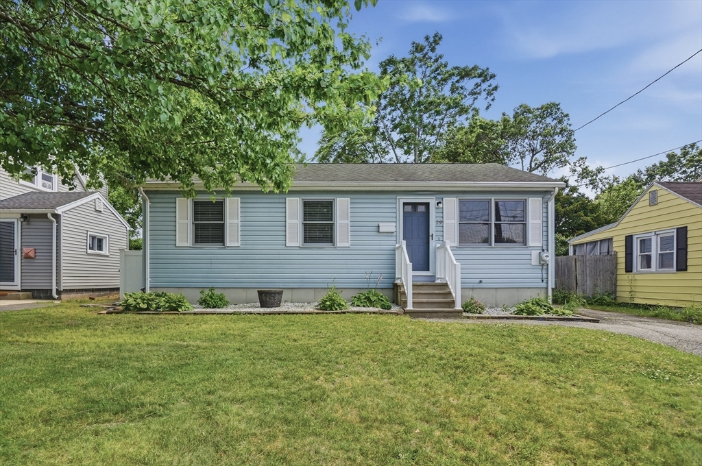 29 Rosella Street Springfield, MA 01118 - Photo 30 of 36