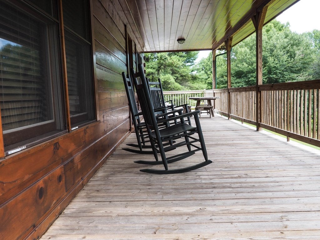 222 Wedgewood Ridge Lane Fancy Gap, VA 24328 - Photo 6 of 39 Gallery Image 6