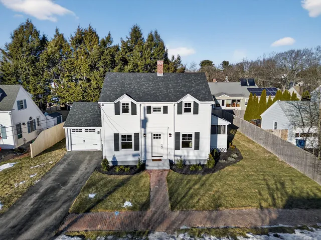 $850,000 | 34 Bay View Drive, Portland, ME 04103
