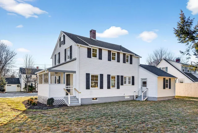 $850,000 | 34 Bay View Drive, Portland, ME 04103