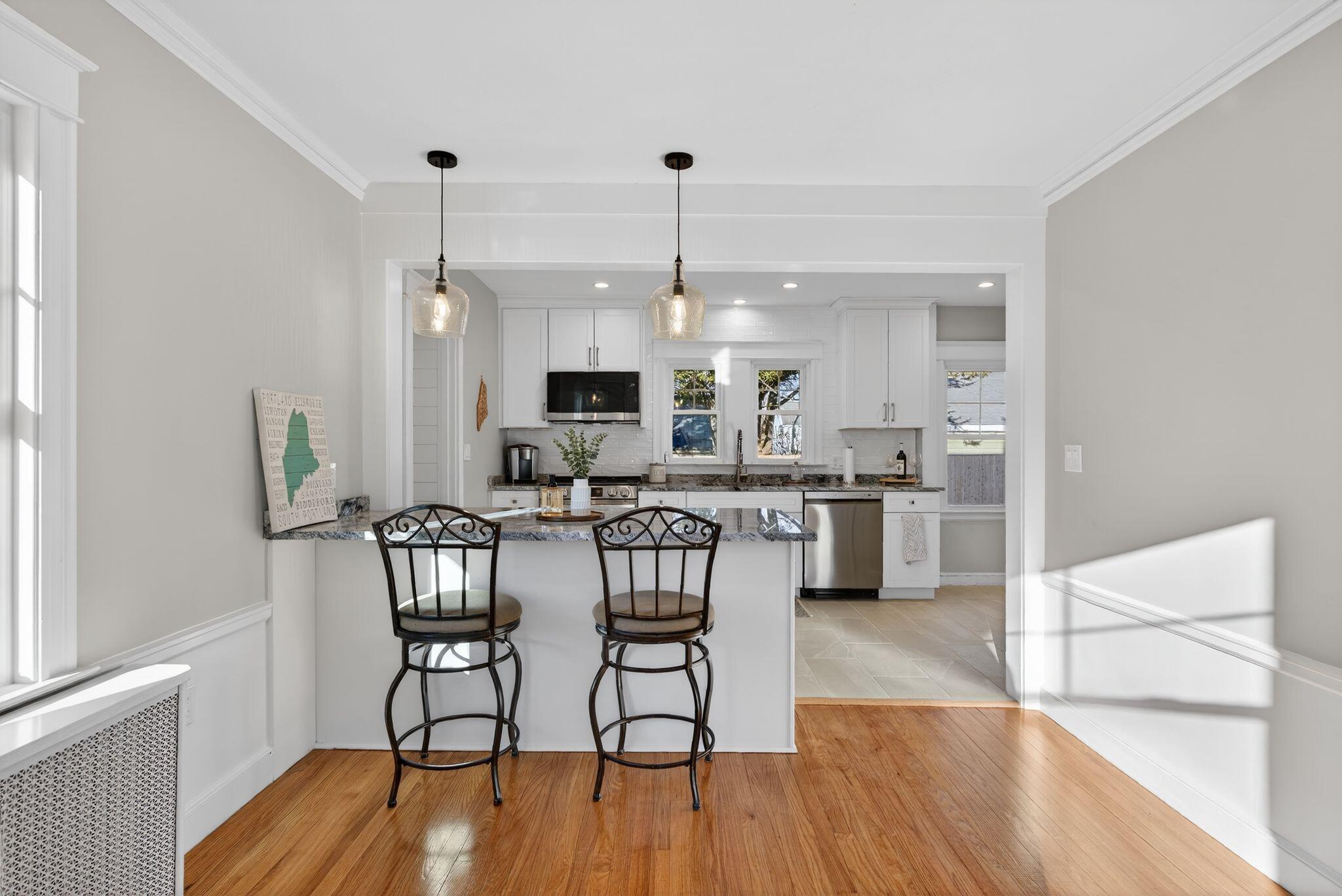 34 Bay View Drive Portland, ME 04103 - Photo 4 of 40 25_DSC04737