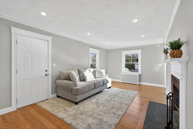 $850,000 | 34 Bay View Drive, Portland, ME 04103