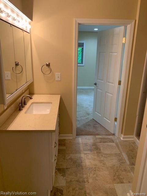 6363 North Belsay Road Flint, MI 48506 - Photo 14 of 31 IMG_7265.jpg