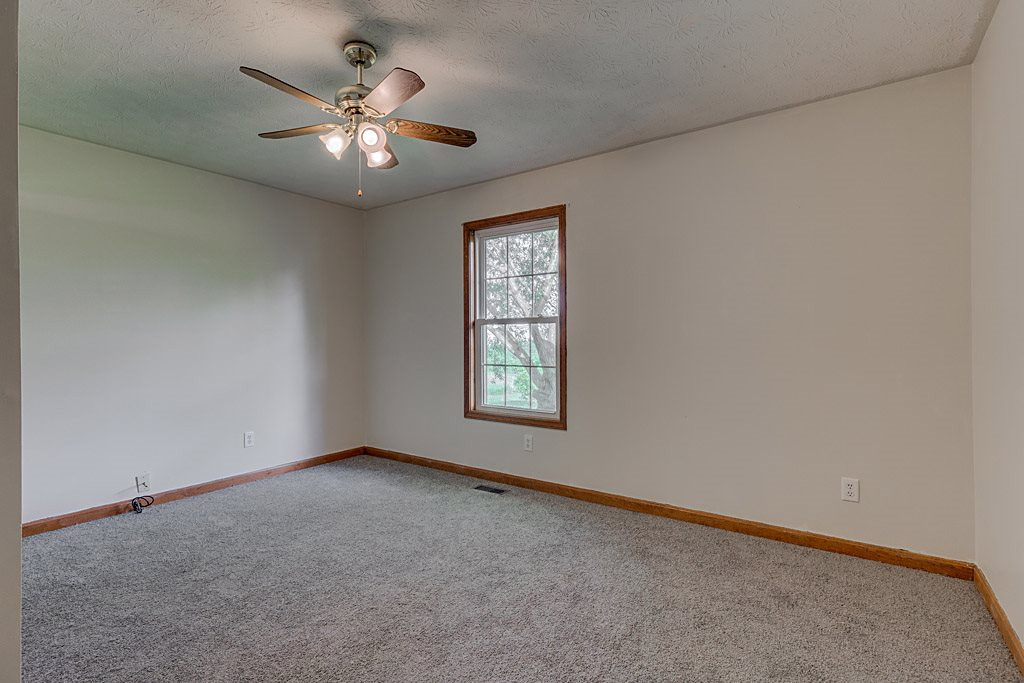 220 Mitts Road Williamstown, KY 41097 - Photo 13 of 25 Gallery Image 13