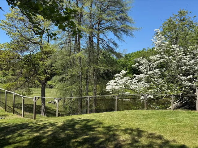 $9,955,000 | 15 South Menantic Road, Shelter Island, NY 11964