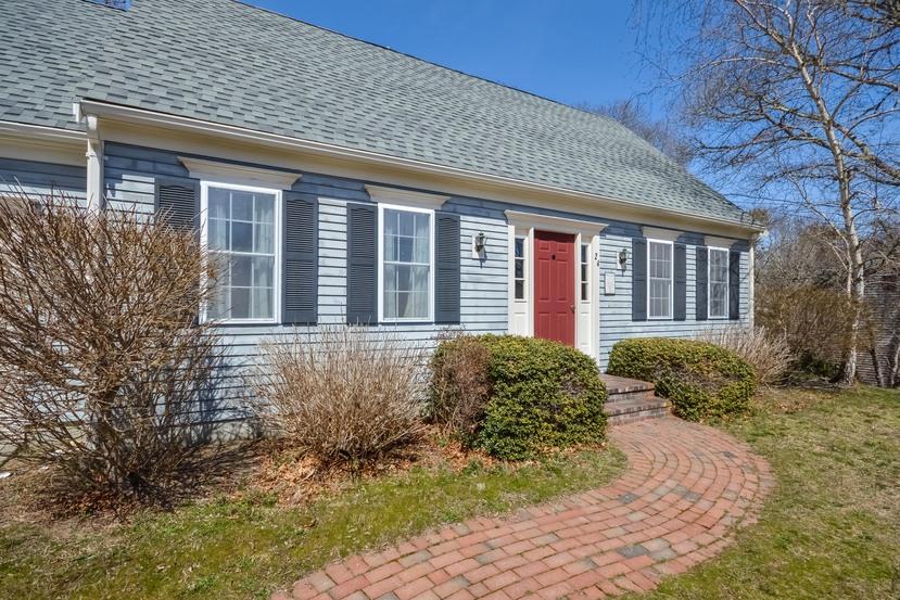 24 Carla Road Hyannis, MA 02601 - Photo 2 of 21 005-Front_View-3969357-small