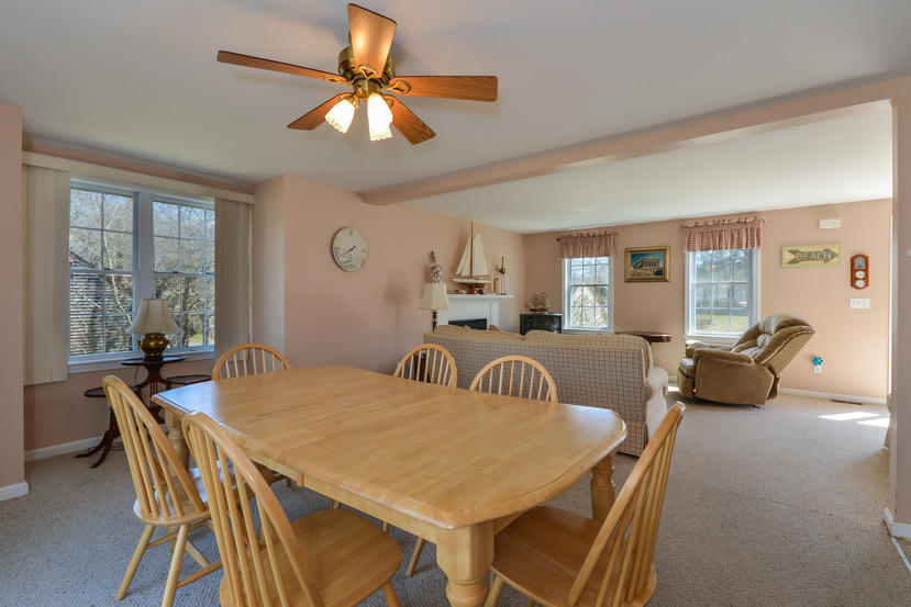 24 Carla Road Hyannis, MA 02601 - Photo 6 of 21 009-Breakfast_Nook-3969349-small