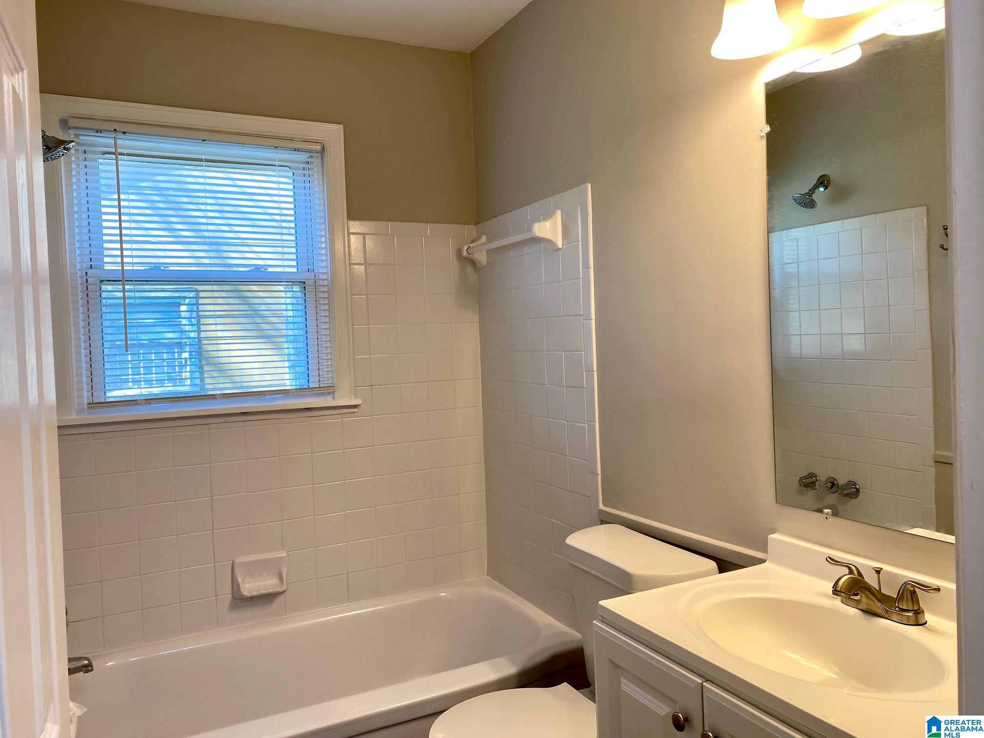 526 60th Street South Birmingham, AL 35212 - Photo 12 of 21