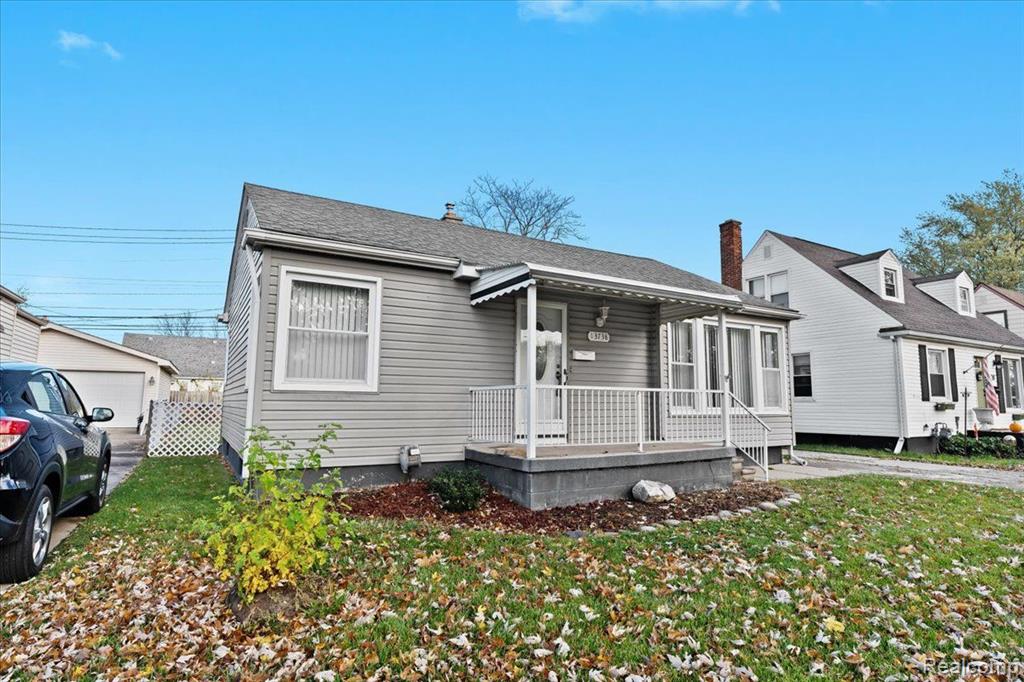 13738 Rosedale Street Southgate, MI 48195 - Photo 2 of 28 Gallery Image 2