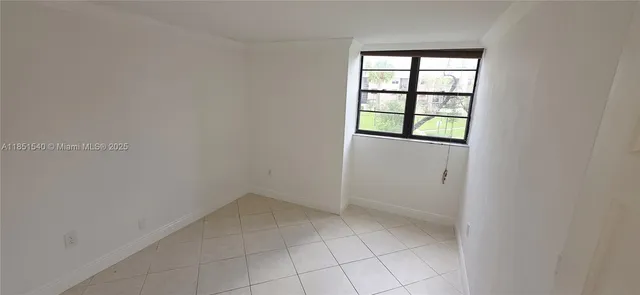 $2,200 | 10425 Southwest 112th Avenue, Unit 219, Miami, FL 33176