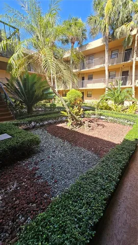 $2,200 | 10425 Southwest 112th Avenue, Unit 219, Miami, FL 33176