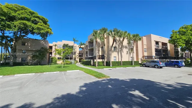 $2,200 | 10425 Southwest 112th Avenue, Unit 219, Miami, FL 33176