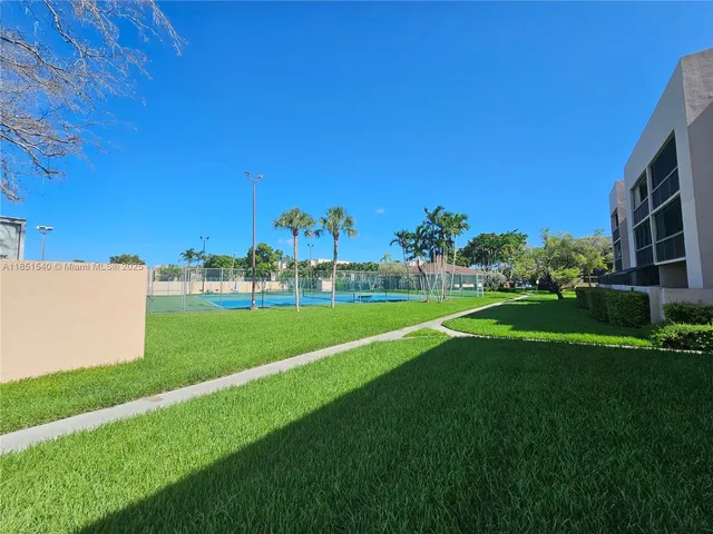 $2,200 | 10425 Southwest 112th Avenue, Unit 219, Miami, FL 33176